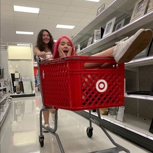 Meet your Posher, Cameron